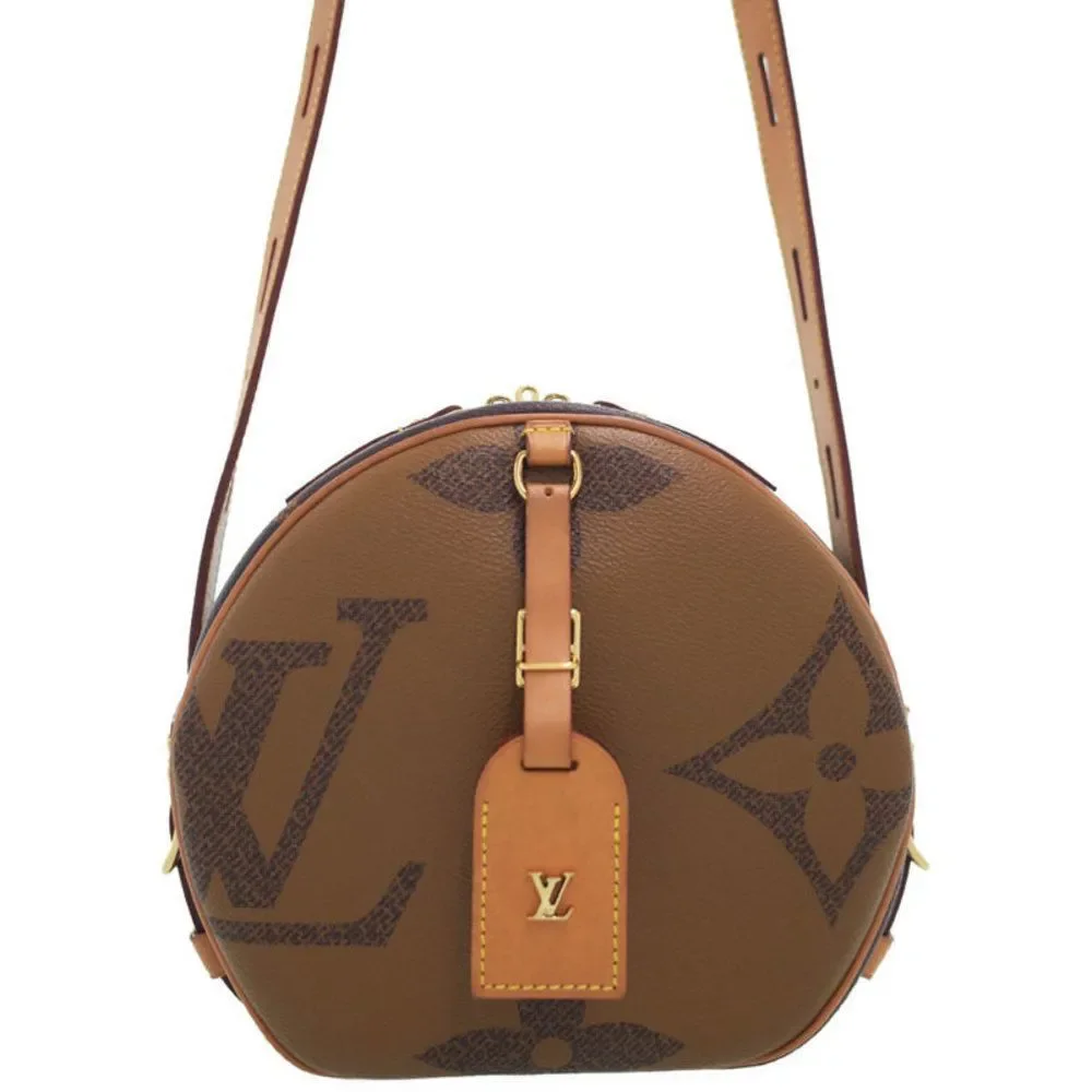 Louis Vuitton Monogram Giant Boite Chapeau Supple Shoulder Bag Black